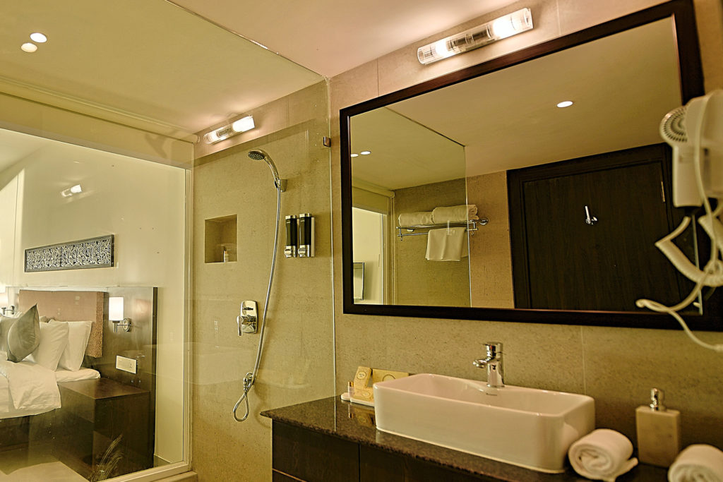 Premium-Room-Washroom